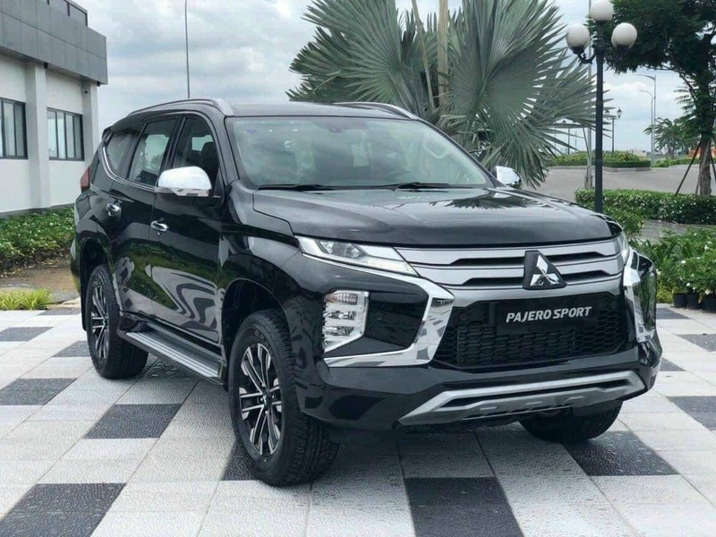 Pajero Sport 4x2 AT: Giá xe, Thông số kỹ thuật & Chính sách khuyến mãi mới nhất