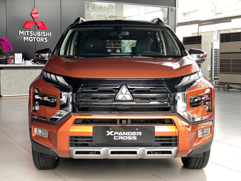 Thiết kế phần đầu xe của Mitsubishi Xpander Cross