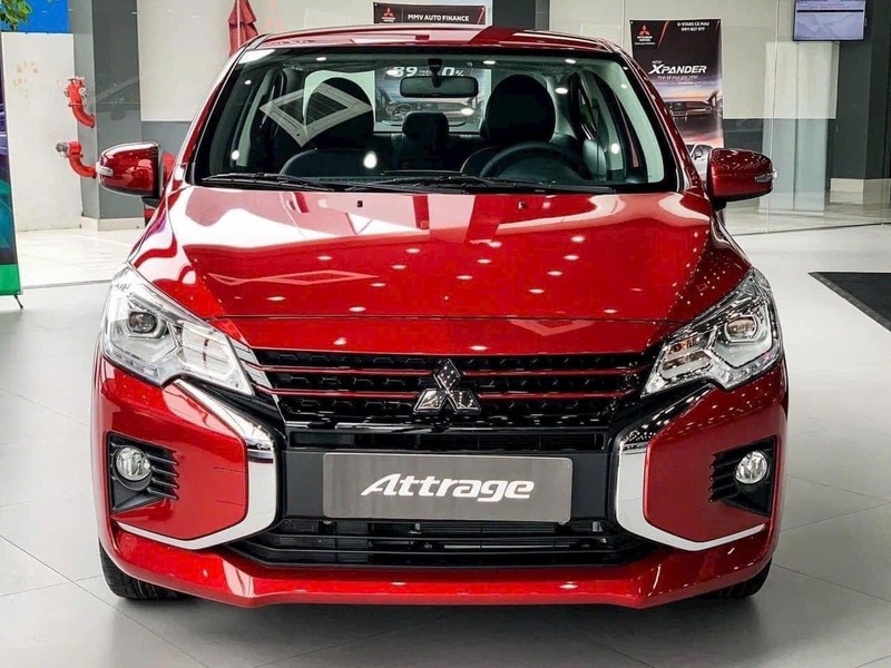 Mitsubishi Attrage CVT phiên bản số tự động màu Đỏ